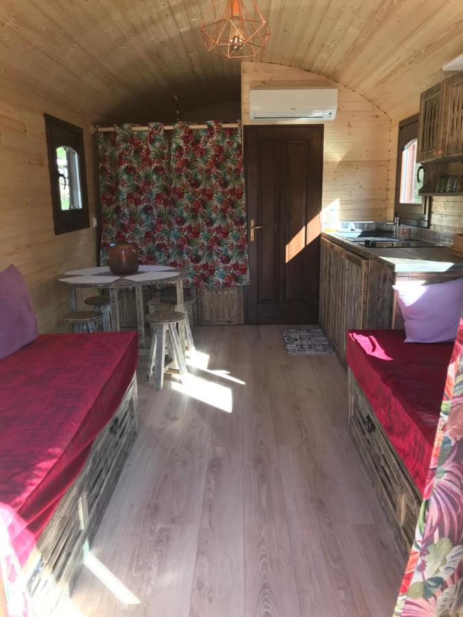 Roulotte De Florette Tourrettes-sur-Loup Kültér fotó